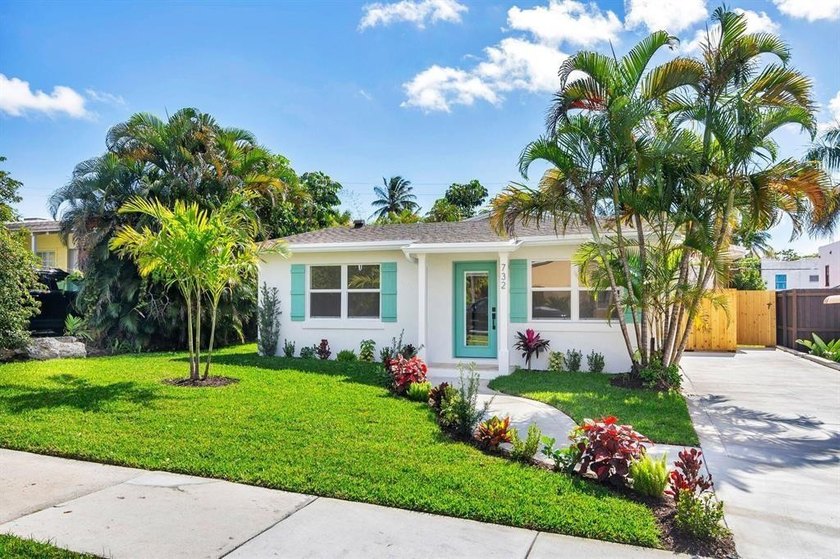 This beautiful fully renovated 3bd/2.5ba home plus a 1bd/1ba - Beach Home for sale in West Palm Beach, Florida on Beachhouse.com