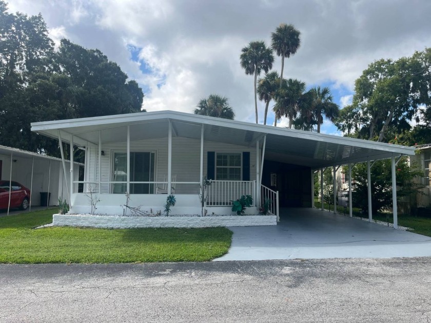 Not only will you find a beautiful home but you will receive up - Beach Home for sale in Daytona Beach, Florida on Beachhouse.com