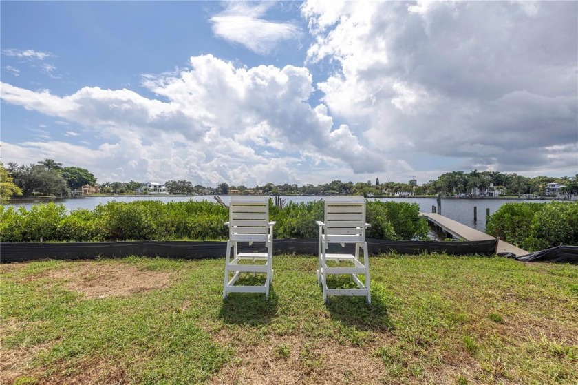 Build the home of your dreams on this prestigious waterfront lot - Beach Lot for sale in St. Petersburg, Florida on Beachhouse.com