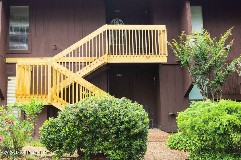 Welcome to Molokai Village in beautiful Diamondhead, Mississippi - Beach Condo for sale in Diamondhead, Mississippi on Beachhouse.com