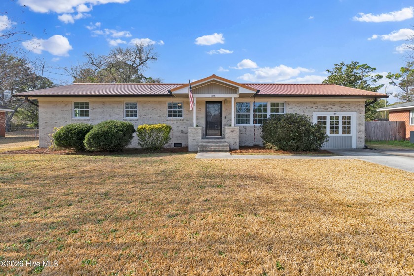 Welcome to this charming home, located in just the right - Beach Home for sale in Wilmington, North Carolina on Beachhouse.com