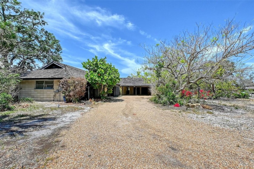 Build your Dream Home or renovate the existing home on this - Beach Home for sale in Sarasota, Florida on Beachhouse.com