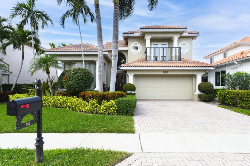 abulous Two Story, 4 Bedroom 3.5 Bath home soaring ceilings - Beach Home for sale in North Palm Beach, Florida on Beachhouse.com