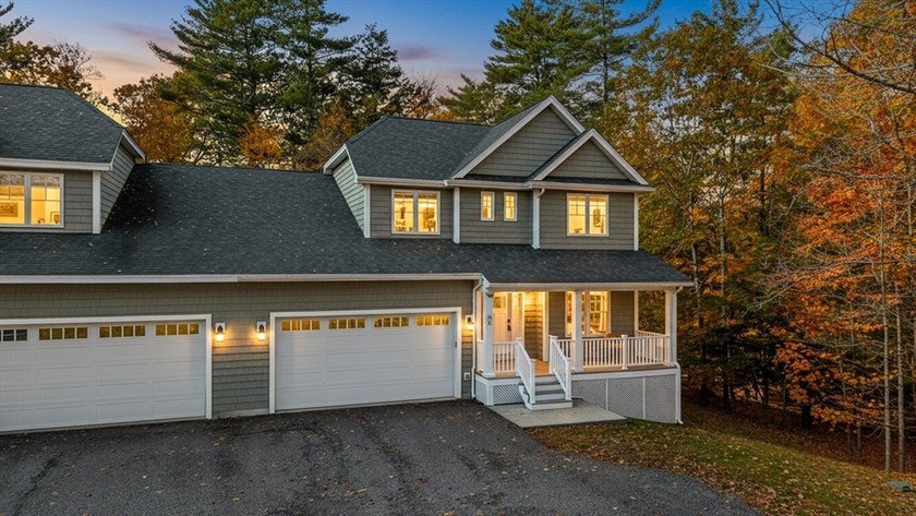 Experience the perfect balance of elegance, comfort, and coastal - Beach Home for sale in North Hampton, New Hampshire on Beachhouse.com