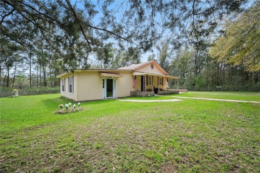 MOTIVATED SELLER! Experience the perfect combination of PEACE - Beach Home for sale in Mobile, Alabama on Beachhouse.com