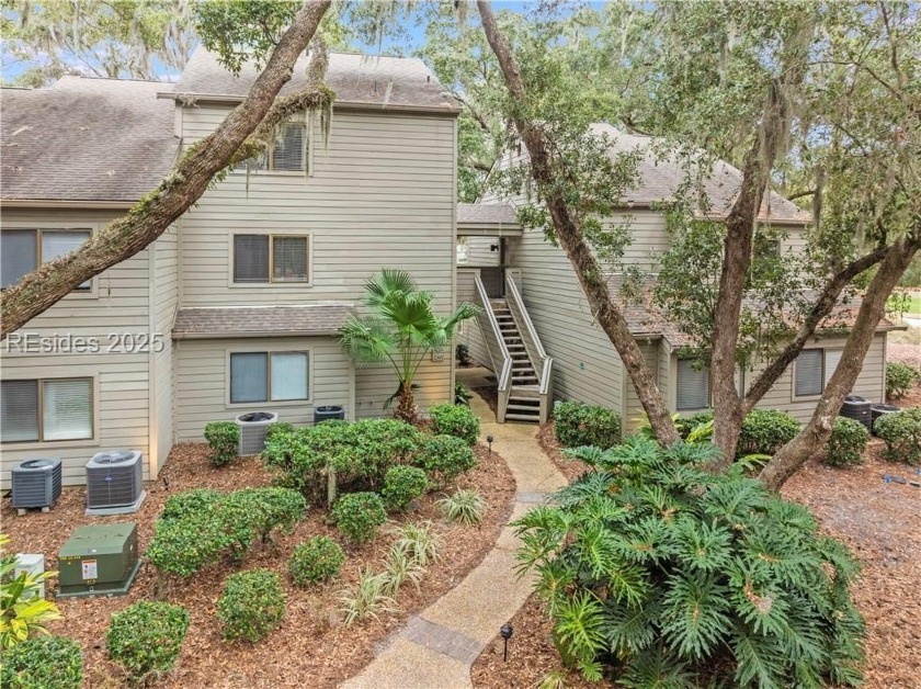 Great renovation awaiting your finishing touch! This 1-bedroom - Beach Home for sale in Hilton Head Island, South Carolina on Beachhouse.com