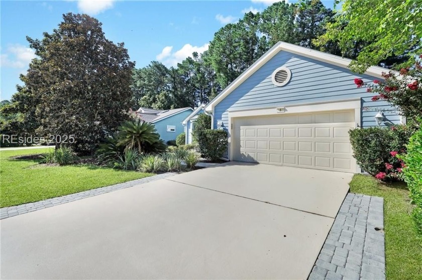 Discover comfort and convenience in this delightful 2-BR, 2-BA - Beach Home for sale in Bluffton, South Carolina on Beachhouse.com