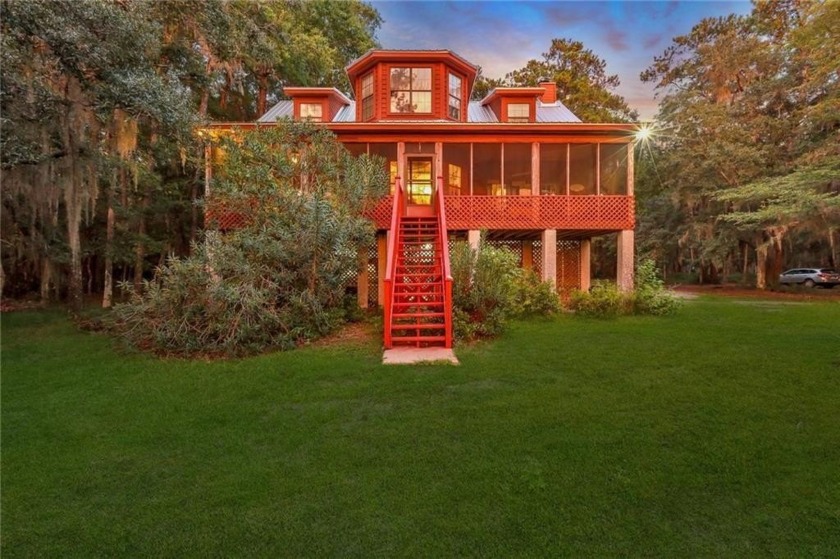 Want to escape the rat race?  Check out a Custom Built Carolina - Beach Home for sale in Darien, Georgia on Beachhouse.com