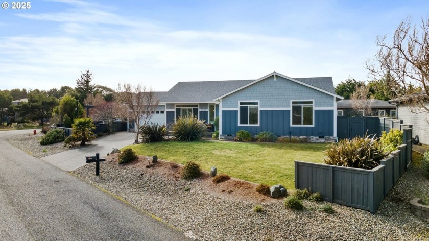 Upscale landscaping surrounds this beautifully maintained 2,080 - Beach Home for sale in Bandon, Oregon on Beachhouse.com