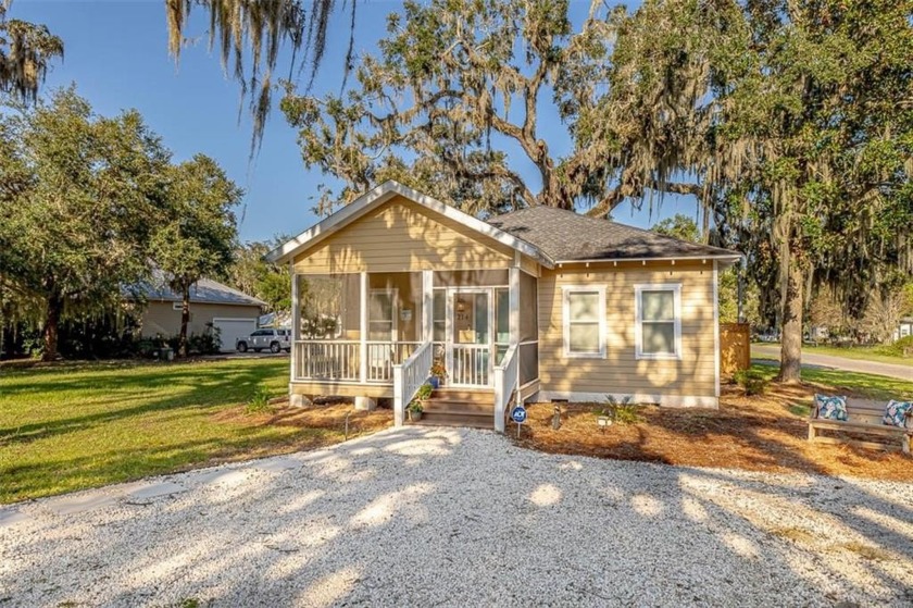 Charming Fully Furnished Cottage-Style Home in Historic Darien - Beach Home for sale in Darien, Georgia on Beachhouse.com