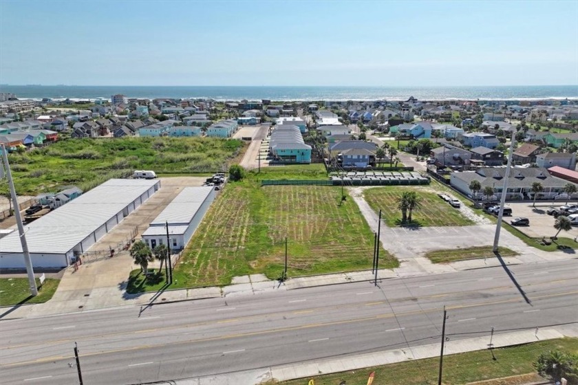 1.8 ACRE Commercial lot on 361 inside of 1A with golf cart - Beach Commercial for sale in Port Aransas, Texas on Beachhouse.com