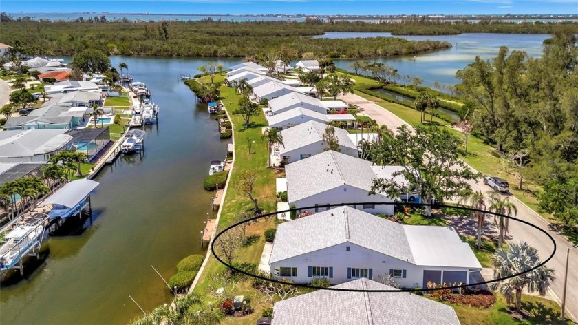 Rarely available 3-bedroom, 2-bath, Florida room, 1,738 sq. ft - Beach Condo for sale in Bradenton, Florida on Beachhouse.com