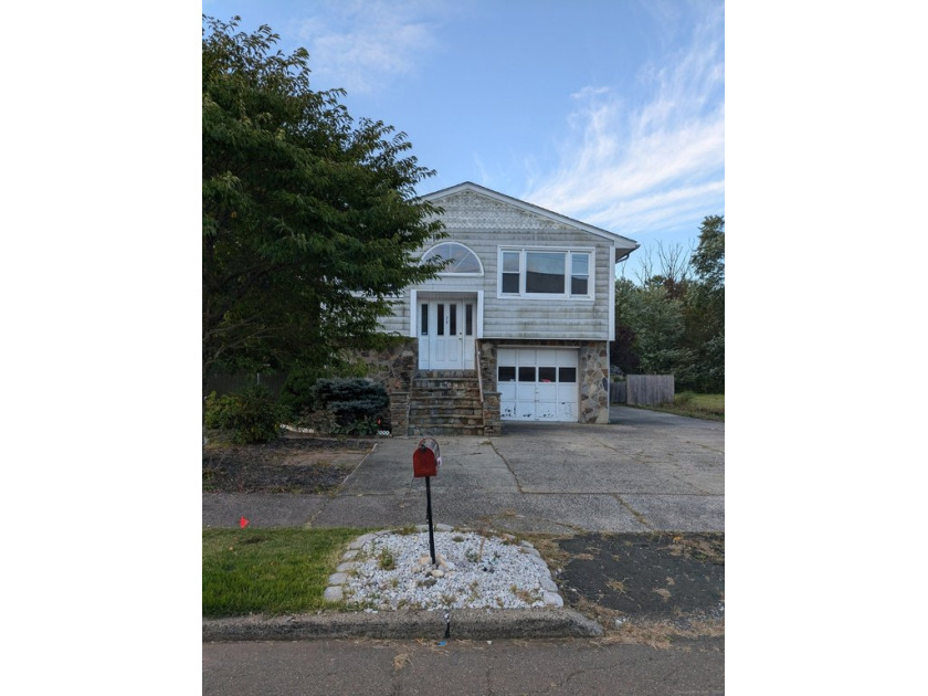 Welcome home! This spacious single-family residence boasts 3 - Beach Home for sale in East Haven, Connecticut on Beachhouse.com