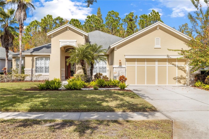 Welcome to Waterchase, Tampa's Premier Gated Community. Nestled - Beach Home for sale in Tampa, Florida on Beachhouse.com