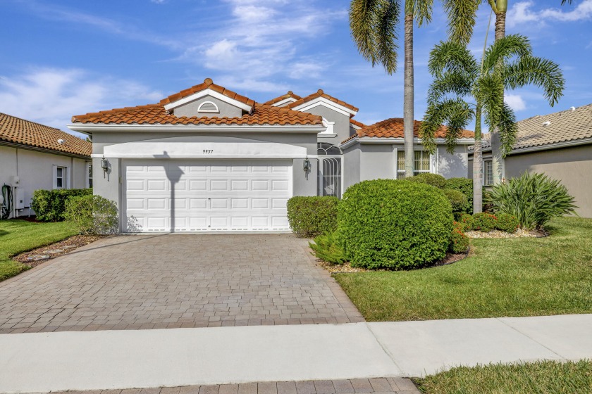 You don't want to miss this bright, spacious, pristine home with - Beach Home for sale in Lake Worth, Florida on Beachhouse.com