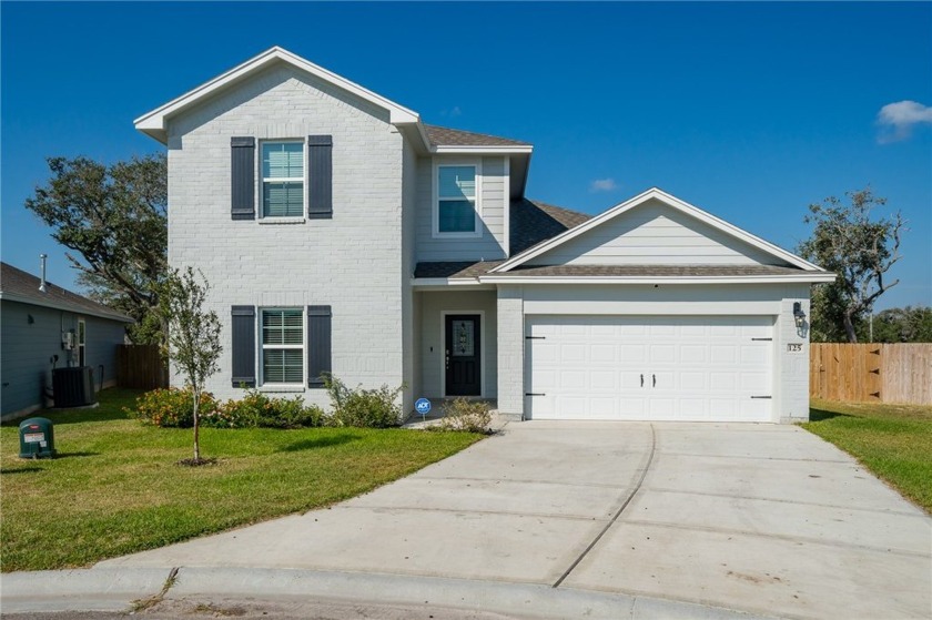 Upgrades Galore! This beautifully upgraded 4-bedroom, 3-bathroom - Beach Home for sale in Rockport, Texas on Beachhouse.com