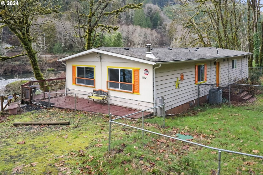 A wonderful valley and river location to live, play, and create - Beach Home for sale in Mapleton, Oregon on Beachhouse.com