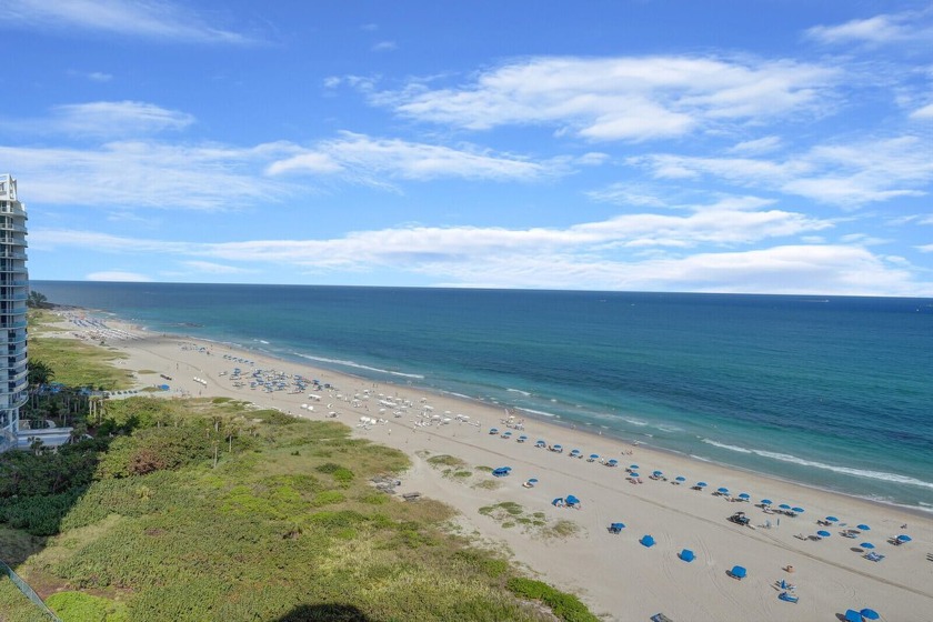 Great location! Sit back and relax and discover the perfect - Beach Condo for sale in Riviera Beach, Florida on Beachhouse.com