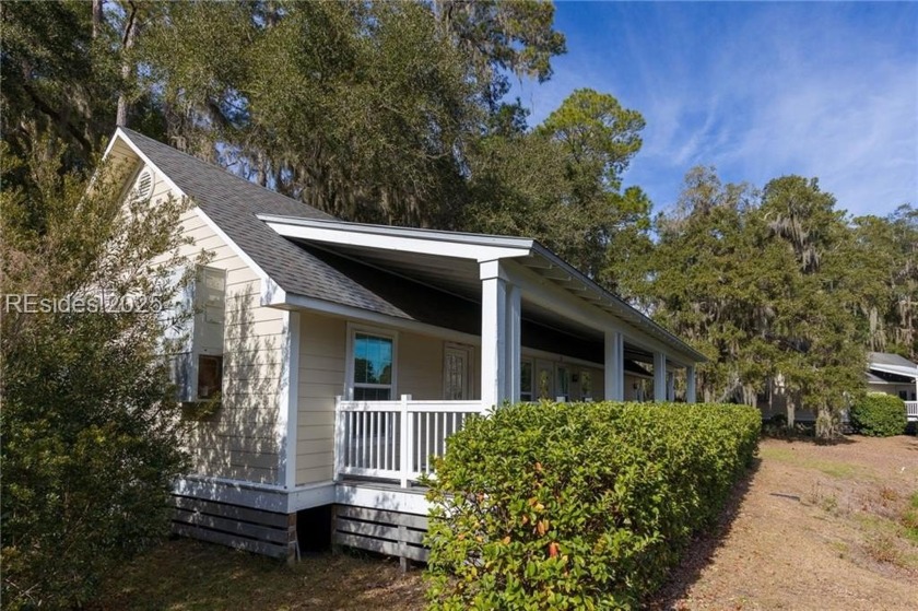 The perfect weekend getaway awaits you with this 3  bedroom 3 - Beach Home for sale in Daufuskie Island, South Carolina on Beachhouse.com