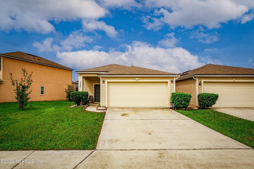 Welcome to your dream home! This stunning three-bedroom - Beach Home for sale in Jacksonville, Florida on Beachhouse.com