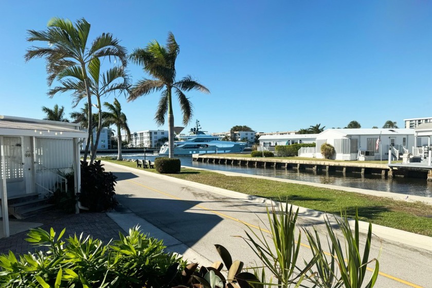 This nicely maintained Briny Breezes unit has wonderful views of - Beach Home for sale in Briny Breezes, Florida on Beachhouse.com