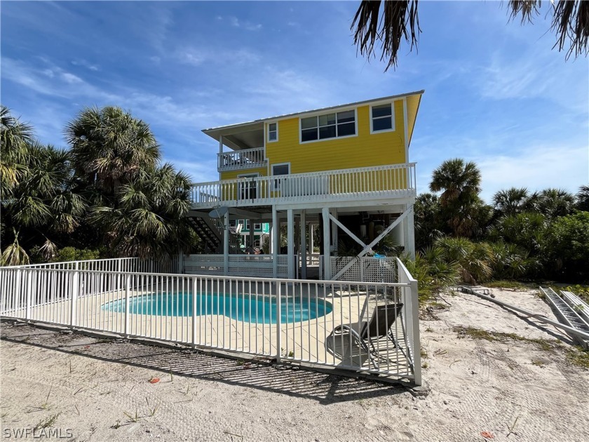 Looking for Paradise at a great price? Amazing 3 bedroom+1 Den/ - Beach Home for sale in Captiva, Florida on Beachhouse.com