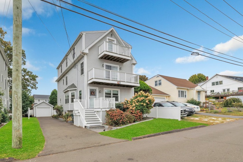 Beauty and the Beach! This Gorgeous & Grand Colonial has it all! - Beach Home for sale in Milford, Connecticut on Beachhouse.com