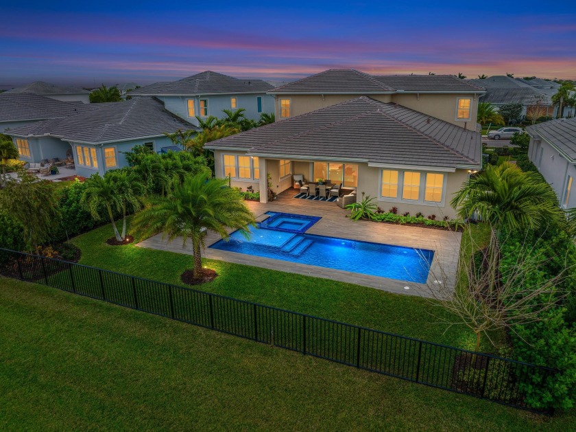 Welcome home to this beautiful custom lake view two story home - Beach Home for sale in Palm Beach Gardens, Florida on Beachhouse.com