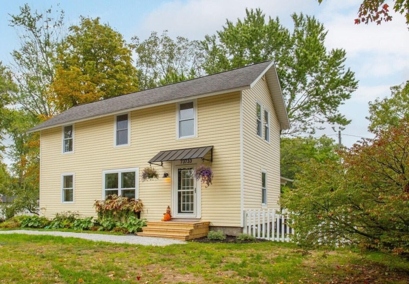 Grossed $36,295.00 for 61 STR nights in 2025! Great fulltime - Beach Home for sale in South Haven, Michigan on Beachhouse.com