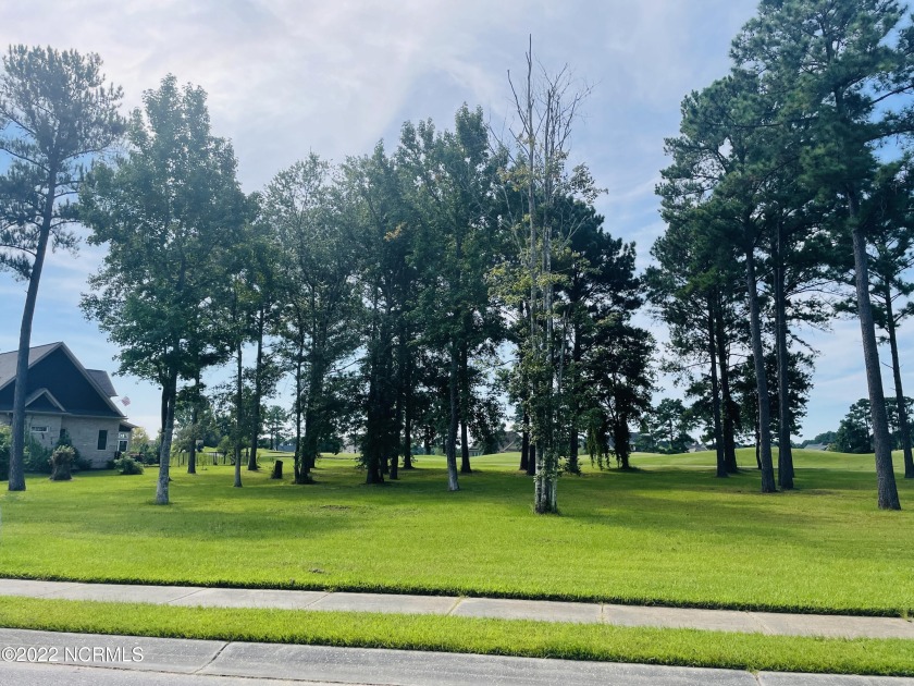 Looking to build your dream home in Crow Creek golf community? - Beach Lot for sale in Calabash, North Carolina on Beachhouse.com