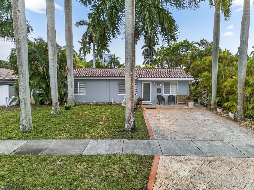 Revel in the charm of this move-in-ready home located in a prime - Beach Home for sale in Hallandale Beach, Florida on Beachhouse.com