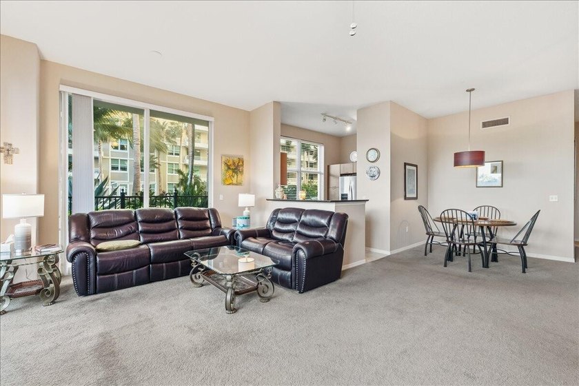 Rarely available first floor 3 bedroom with 10'5'' tall ceilings - Beach Condo for sale in Boynton Beach, Florida on Beachhouse.com