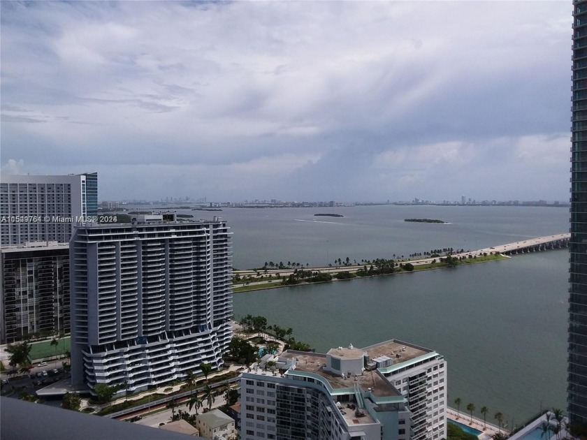 Enjoy exquisite views from your balcony at the 30th floor. The - Beach Condo for sale in Miami, Florida on Beachhouse.com