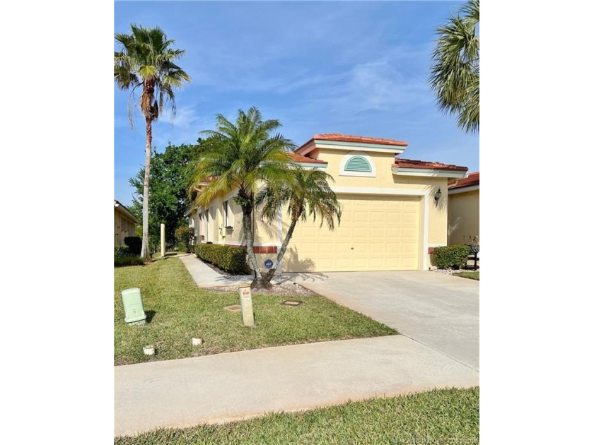 JUST REMODELED & ready to move into!!! Gated 55+ comm. in the - Beach Home for sale in Palm City, Florida on Beachhouse.com