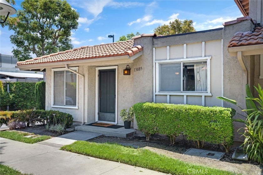 SINGLE STORY END UNIT located in the highly sought-after - Beach Home for sale in Garden Grove, California on Beachhouse.com