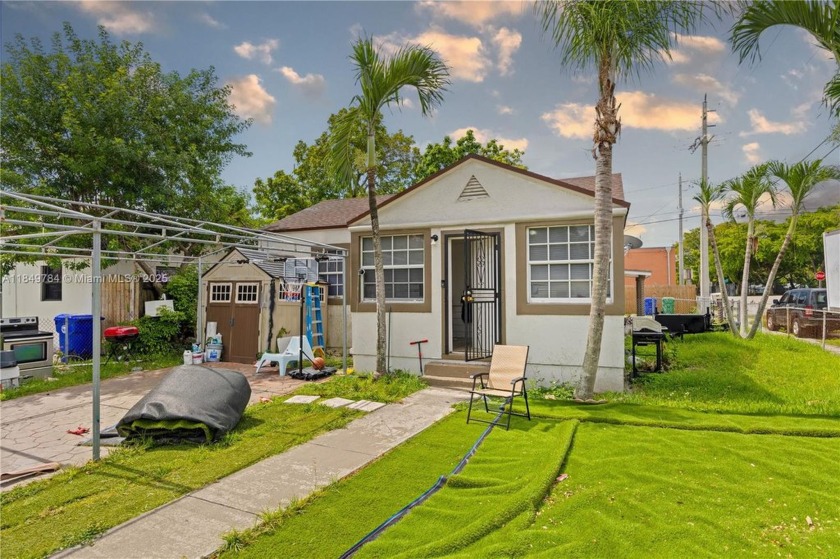 Newly remodeled single family home with studio. Currently tenant - Beach Home for sale in Miami, Florida on Beachhouse.com