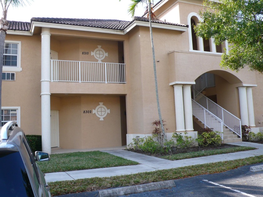 IF YOU'RE LOOKING FOR A 2-BEDROOM GOLF VILLA WITH ALL THE - Beach Condo for sale in Port Saint Lucie, Florida on Beachhouse.com