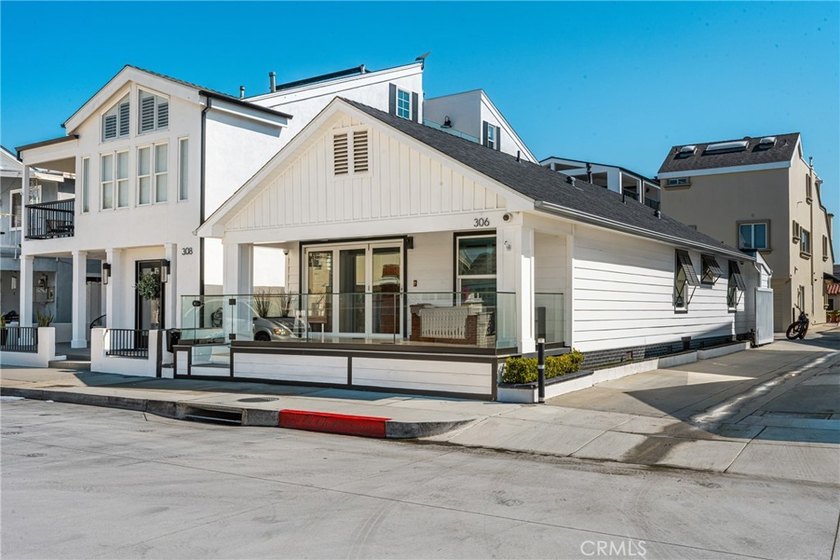 Located in a prime setting on the prestigious Balboa Peninsula - Beach Home for sale in Newport Beach, California on Beachhouse.com