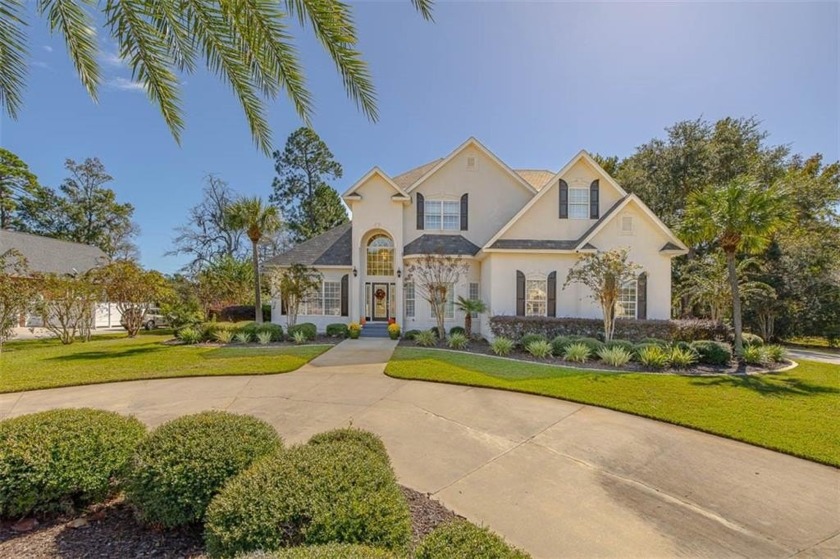 Discover a stunning retreat with breathtaking views the moment - Beach Home for sale in Brunswick, Georgia on Beachhouse.com