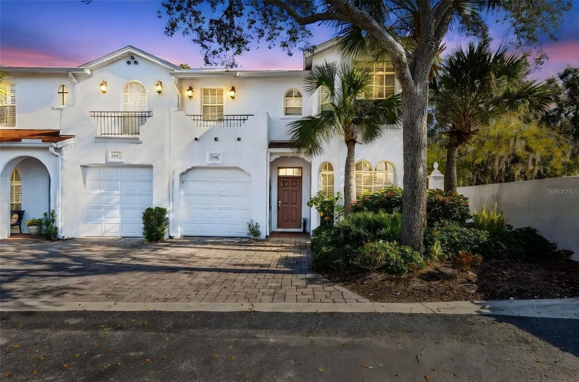 COME LIVE, LOVE, & GOLF in Westchase's Exclusive Gated Community - Beach Townhome/Townhouse for sale in Tampa, Florida on Beachhouse.com