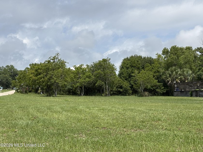 Build your dream home on this gorgeous 80 foot wide beachfront - Beach Lot for sale in Waveland, Mississippi on Beachhouse.com
