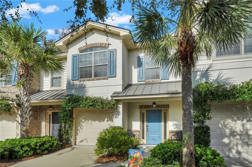 Nestled in a highly sought-after area, this exquisite townhome - Beach Townhome/Townhouse for sale in Saint Simons, Georgia on Beachhouse.com