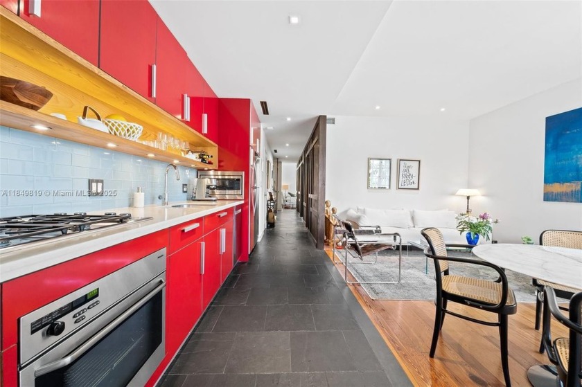 Very elegant remodeled 2/2 corner unit at the award winning - Beach Condo for sale in Miami Beach, Florida on Beachhouse.com