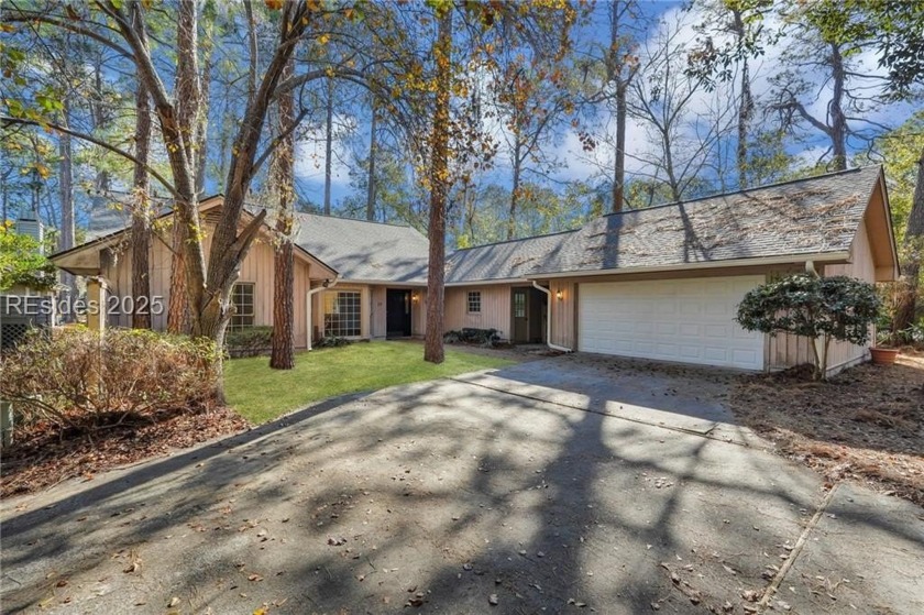 This 3-bed, 3.5-bath home in the desirable Headlands - Beach Home for sale in Hilton Head Island, South Carolina on Beachhouse.com