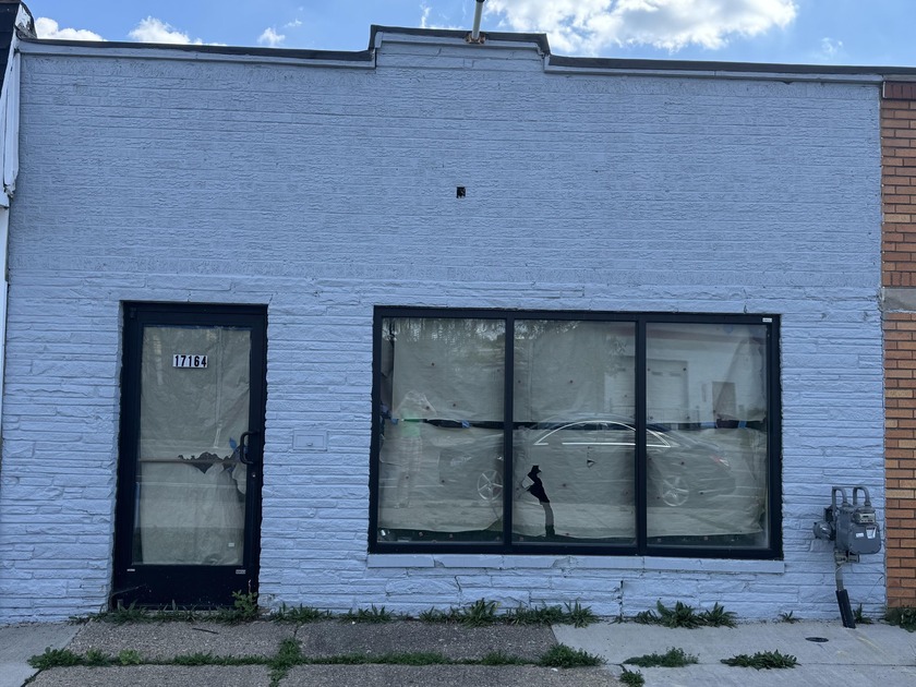 Updated electric, plumbing and roof. tankless water tank - Beach Commercial for sale in Detroit, Michigan on Beachhouse.com