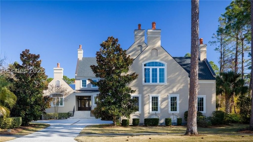 This expansive home is an entertainer's dream, featuring an open - Beach Home for sale in Hilton Head Island, South Carolina on Beachhouse.com