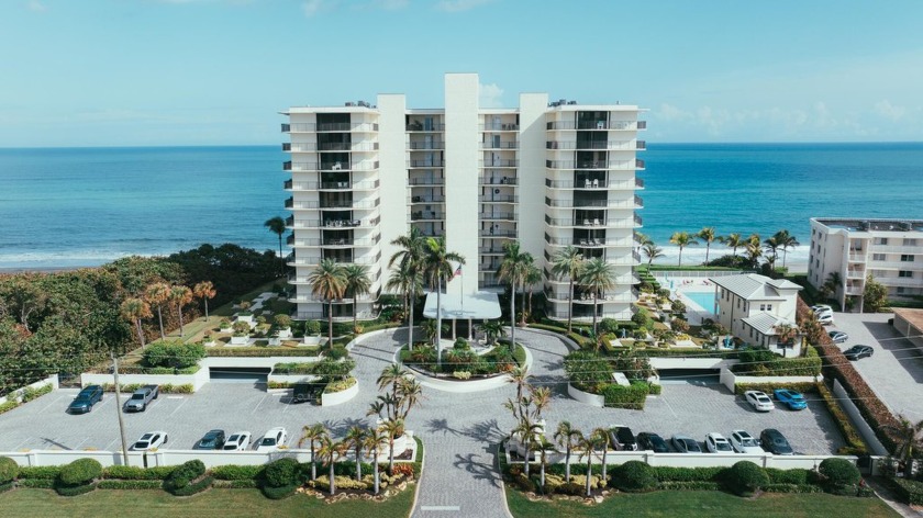 Fully renovated higher floor luxury oceanfront condo on Jupiter - Beach Condo for sale in Tequesta, Florida on Beachhouse.com