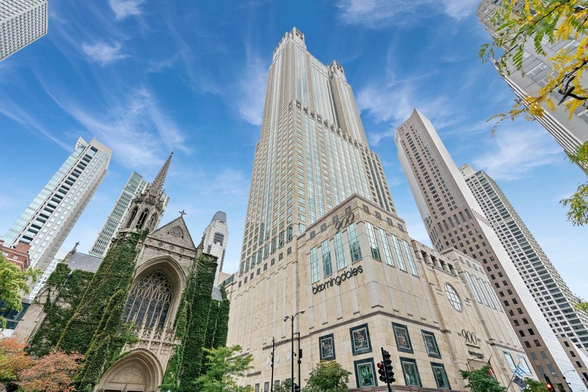 Perched high above the Gold Coast, this exceptional residence - Beach Condo for sale in Chicago, Illinois on Beachhouse.com