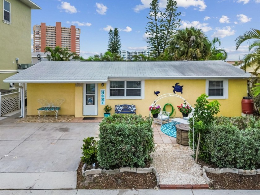 This two bedroom 1 1/2  bath home offers you a charming - Beach Home for sale in Redington Shores, Florida on Beachhouse.com