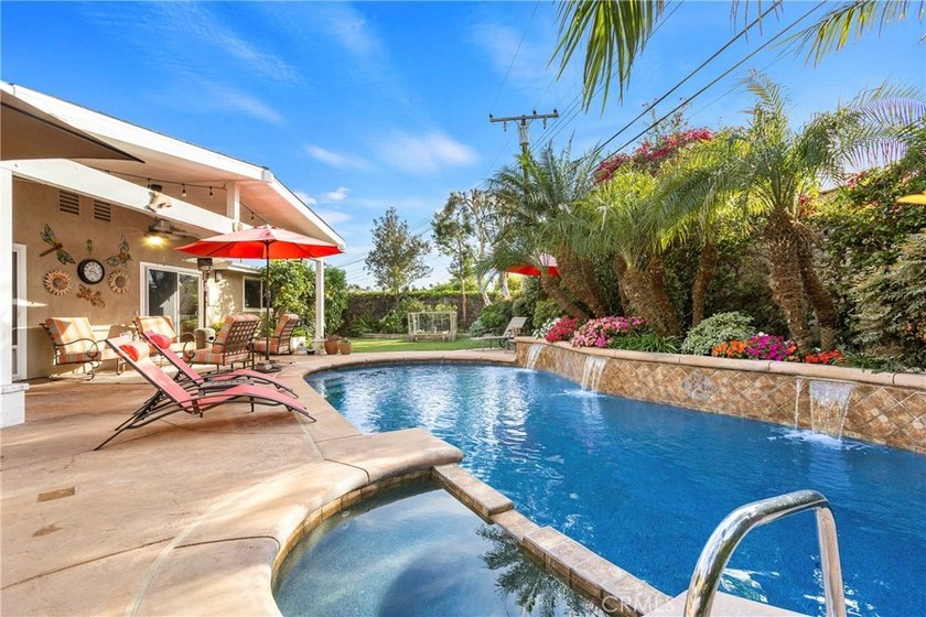 Home For Sale in Costa Mesa - Beach Home for sale in Costa Mesa, California on Beachhouse.com